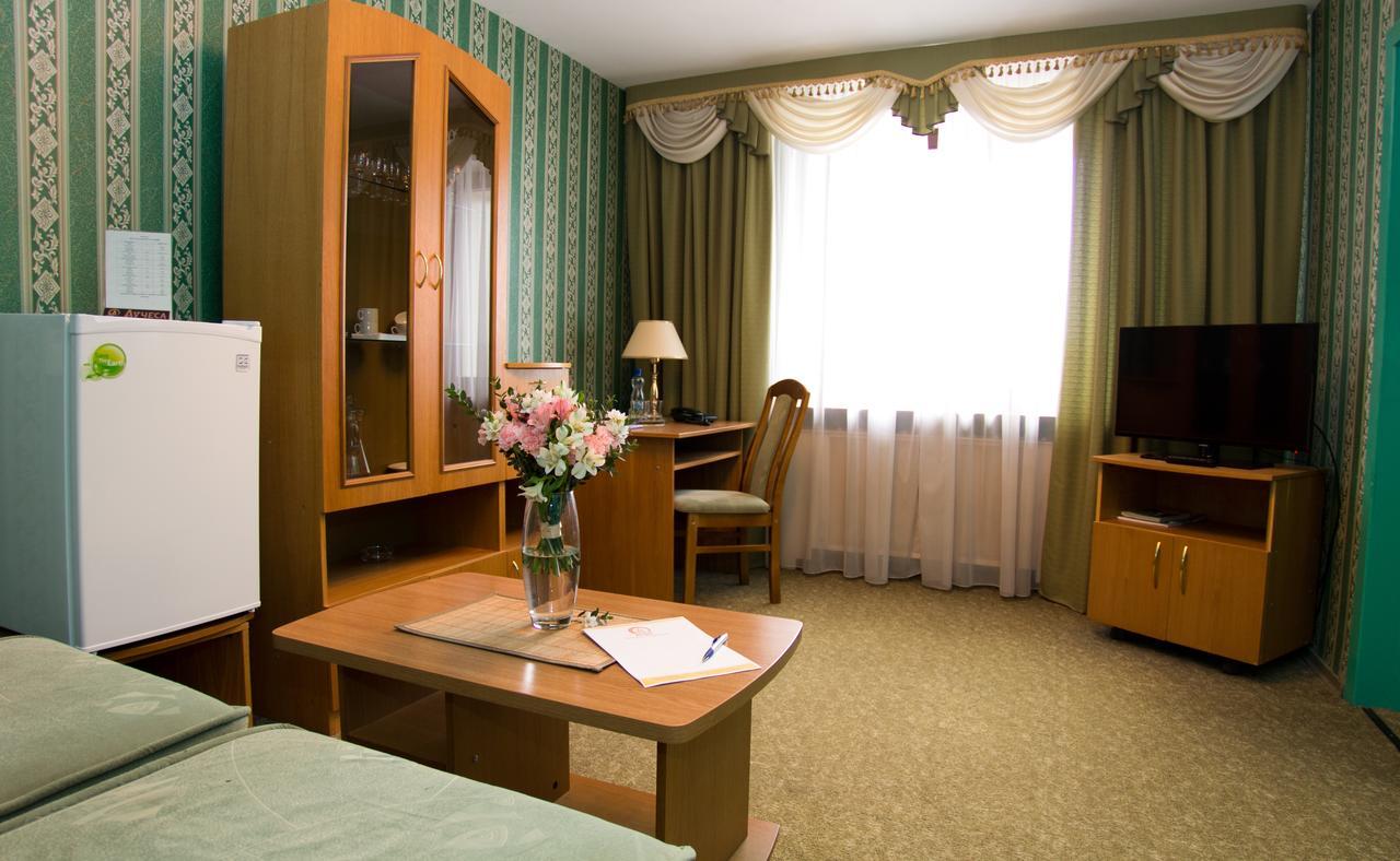 Luchesa Hotel Vitebsk Exterior photo
