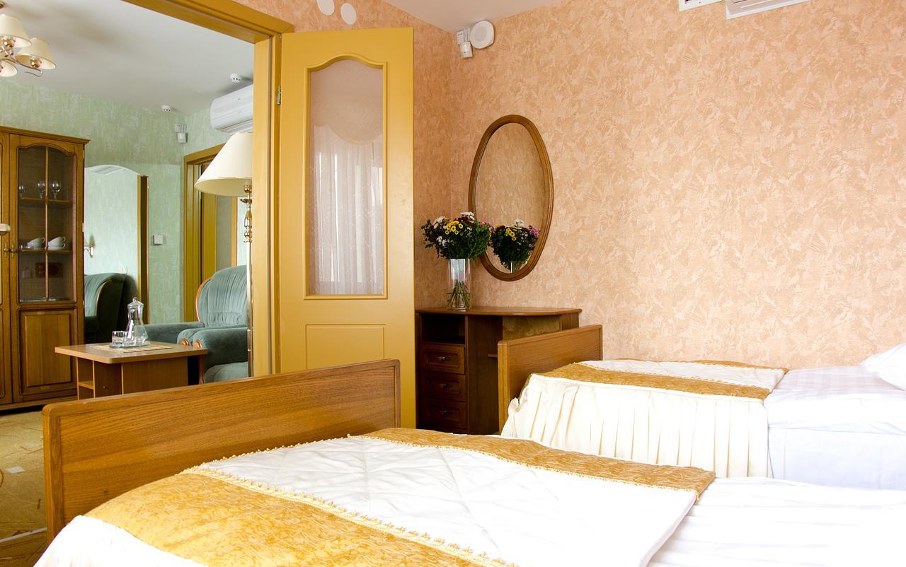 Luchesa Hotel Vitebsk Exterior photo